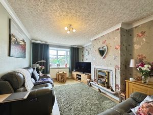 Lounge- click for photo gallery